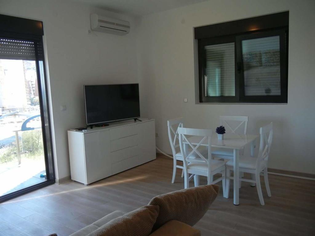 בודווה Apartment More מראה חיצוני תמונה